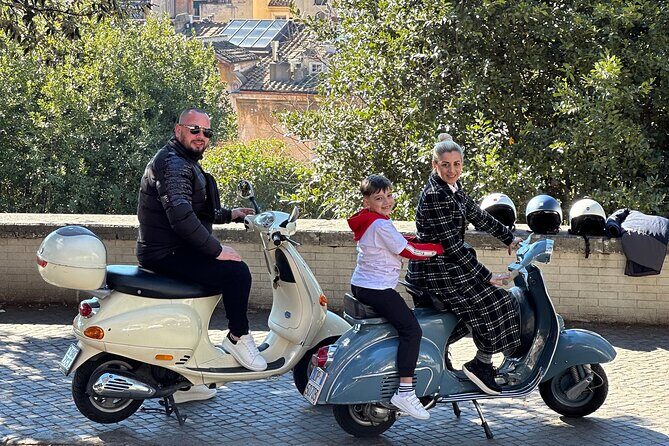 Exploring Rome on a Vintage Vespa Adventure Journey - Key highlights worth aiming for