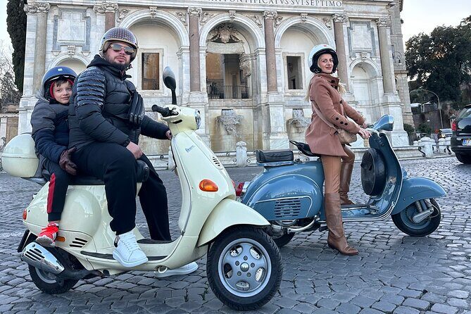 Exploring Rome on a Vintage Vespa Adventure Journey - Why a vintage Vespa fits Rome’s tight streets