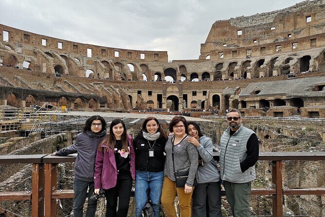 Express Colosseum - Private Guided Tour with a Top-Rated Guide - Your First Stop: Colosseum With a Guide and a Photo Moment