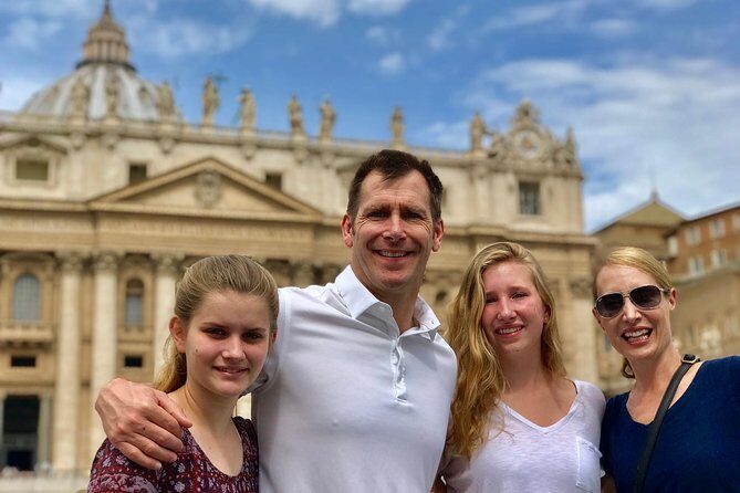 Express Early Morning Sistine Chapel Tour with Max 6 People - Upgrading to private: worth it for families and planners
