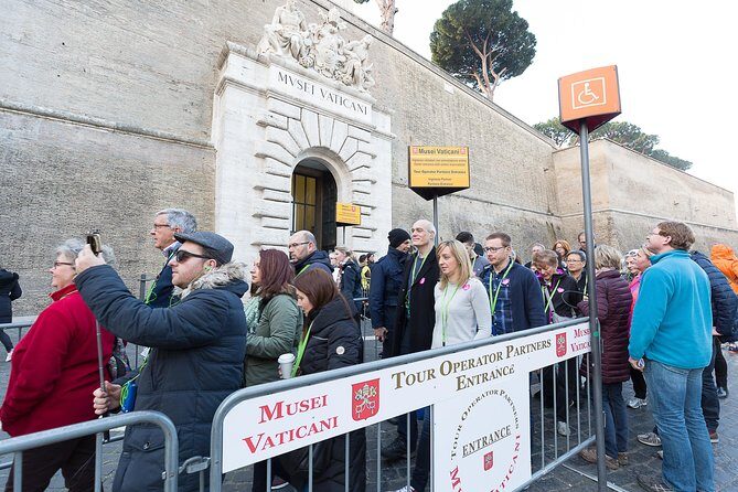 Express Vatican & Sistine Pass with Audio Guide - Crowds, Flow, and the Big Reality of the Vatican Museums