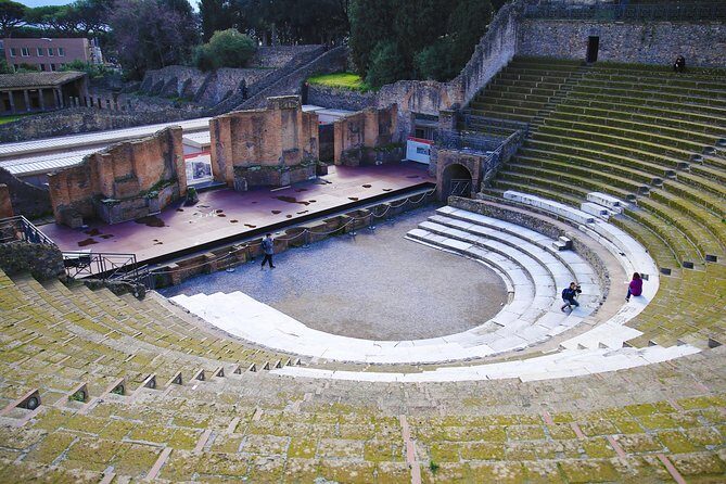 Fast Access Exclusive Private Ancient Pompeii Half Day Tour with Local Guide - UNESCO Pompeii First Stop: Turning Ruins Into a City
