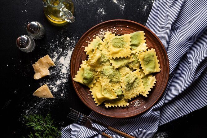 Fettuccine Pasta Cooking Class in Rome City Center - Bruschetta and Drinks: The Part You’ll Remember