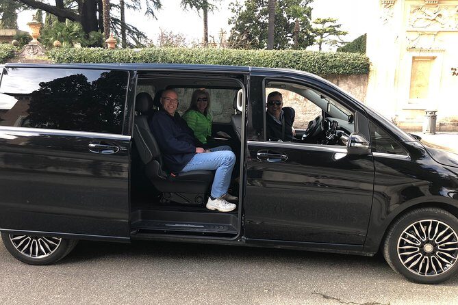 Fiumicino Airport private transfers with luxury Mercedes van - Key Points at a Glance