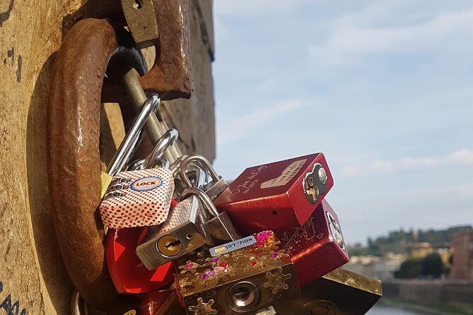 Florence from Rome: Private Full-Day Tour by Fast Train - Ponte Vecchio and the Vasari Corridor: the story above the shops