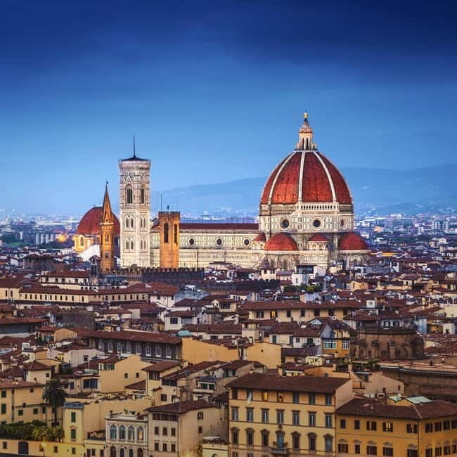 Florence in 1 Day: Renaissance Tour from Rome - Ponte Vecchio: the Arno crossing you should slow down for
