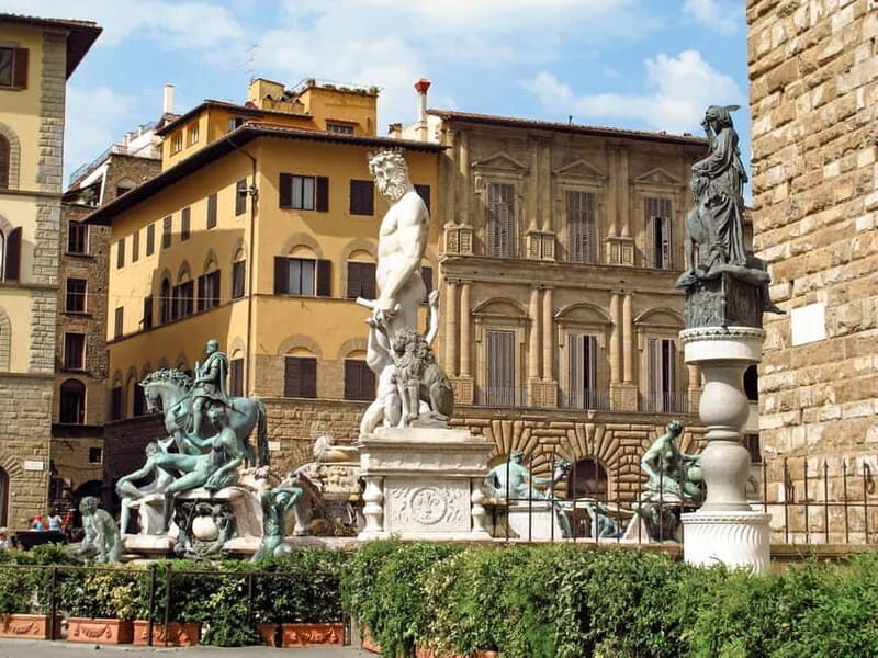 Florence in 1 Day: Renaissance Tour from Rome - Languages, headsets, and why the guide makes a difference