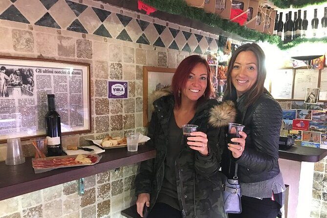 Food and Wine tour: Ghetto & Trastevere Culinary Adventure - Isola Tiberina and Piazza Trilussa: the route keeps changing your Roman mood