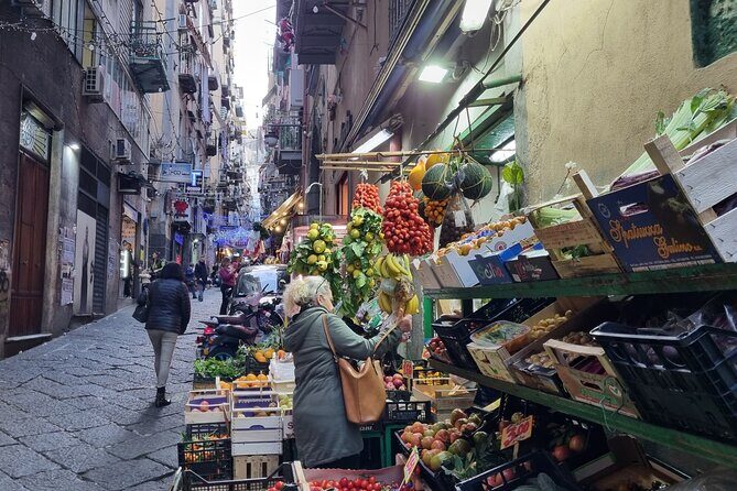 Food Tour of Naples with Davide - What you actually eat on the Davide D’Andrea menu