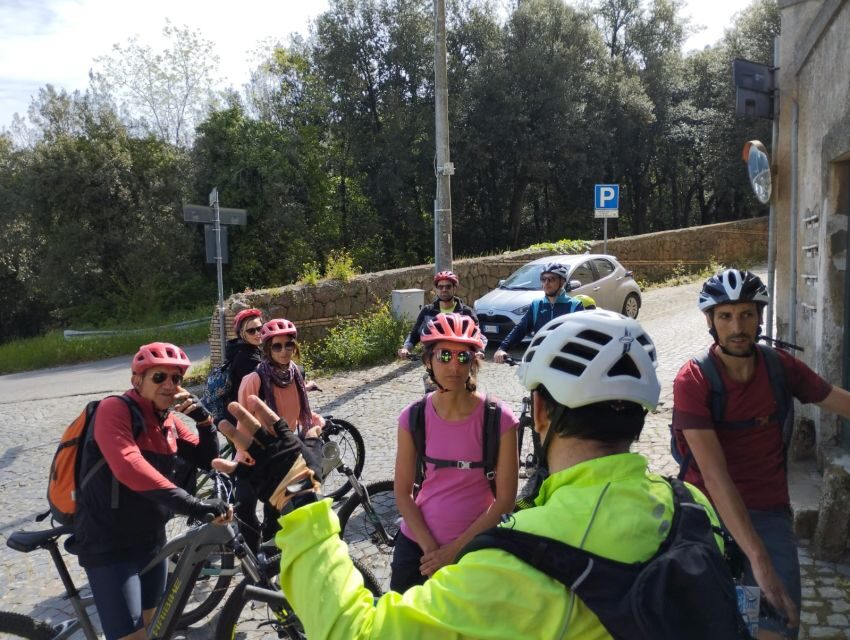 Frascati: Tour in E-Bike with Wine Tasting - Pacing, safety, and how hard the ride really is