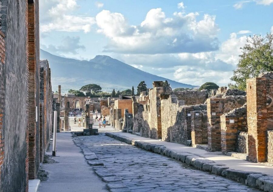 From Amalfi: Pompeii and Mount Vesuvius Private Day Trip - Door-to-door from Amalfi: why this setup feels worth it