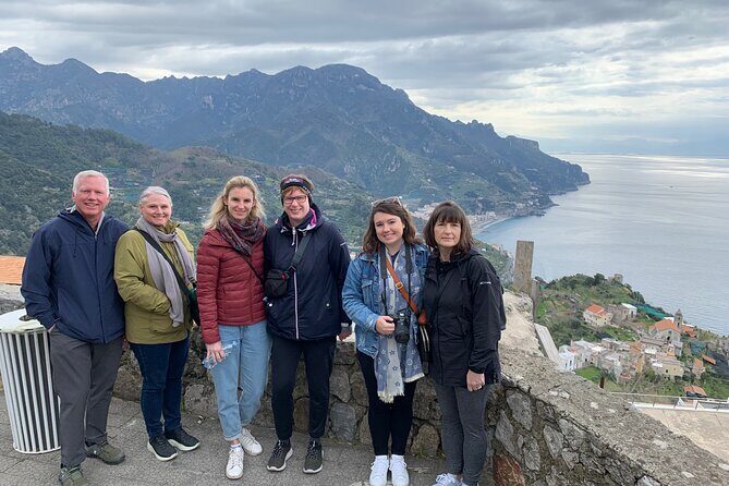 From Ashes to Azure: Private Pompeii & Amalfi Coast with Pick Up - Positano’s two hours: walking strategy for steep streets