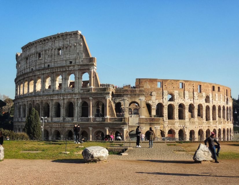 From Civitavecchia: Private Rome Highlights Tour w/ Tickets - Trevi Fountain, Pantheon exterior, and Piazza Navona in quick bites