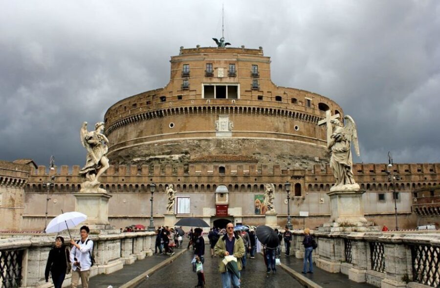 From Civitavecchia: Private Rome Highlights Tour w/ Tickets - Vatican Museums with a guided route to save your brainpower