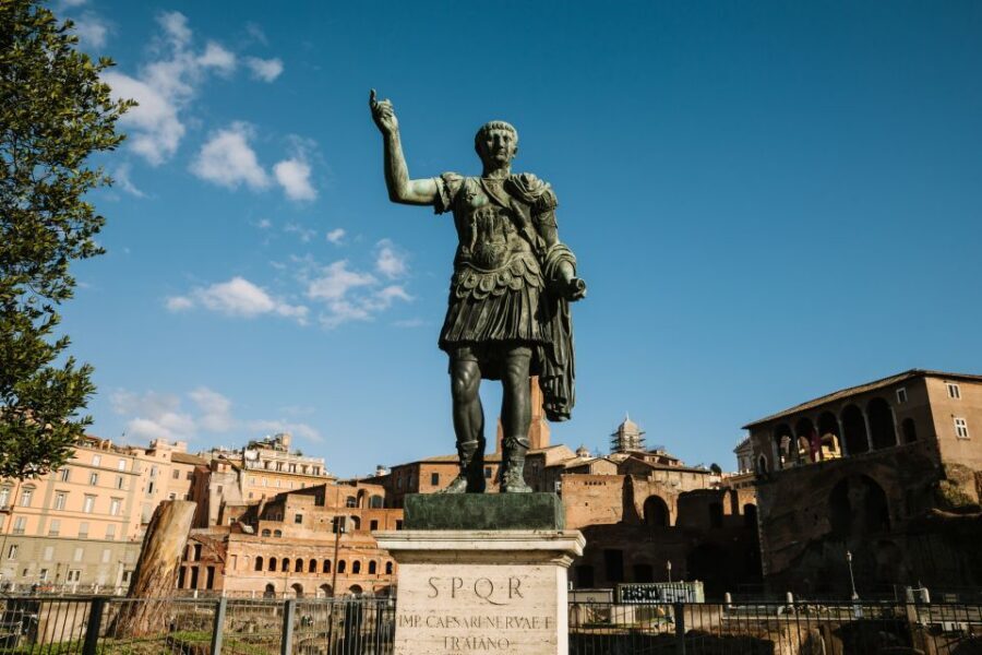From Civitavecchia: Roman Forum and Colosseum Full-Day Tour - Key things that make this tour work