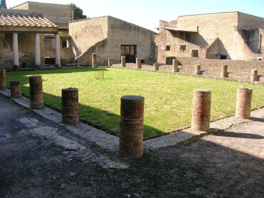 From Naples: 2-Hour Herculaneum Kid-Friendly Tour - Who this tour is best for (and who might want something else)