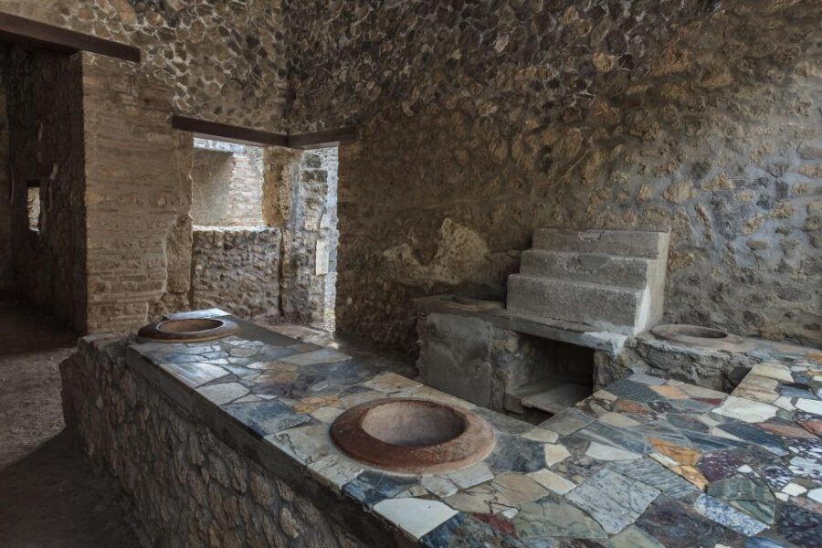From Naples: Day Trip to Pompeii with skip the line - Priority entrance at Pompeii: what you save (and what you don’t)