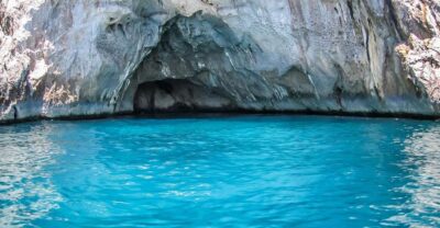 From Naples: Full-Day Capri Island and Blue Grotto Tour - Where you meet and why the timing matters