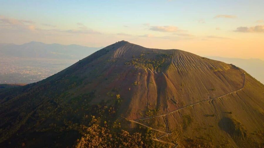 From Naples: Mount Vesuvius Half-Day Tour with Lunch - Weather reality: the day can change fast