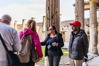 From Naples: Pompeii & Amalfi Coast Full-Day Trip with Lunch - Naples Pickup to Coast Views: What the Morning Feels Like