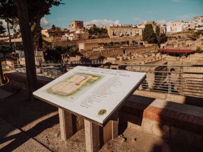 From Naples: Pompeii & Herculaneum with Archaeologist Guide - Herculaneum First: Mud Burial That Kept the Town Visible