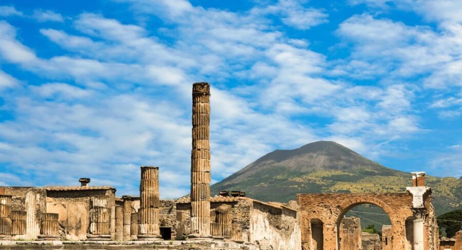 From Naples Port:Pompeii+Vesuvius tour - Price and value: what you’re really paying for