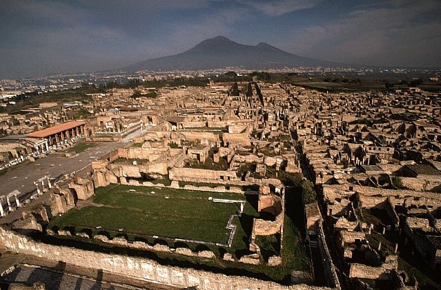 from Naples - Private Tour Pompeii, Vesuvius, and Sorrento - Coastline to Coffee: The Sorrentine Peninsula and Sorrento Setup