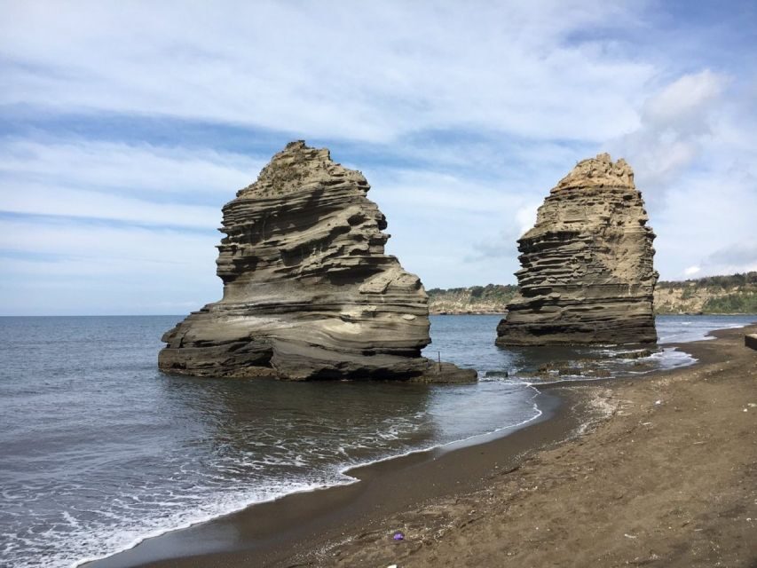 From Naples: Procida Island Day Trip with Lunch - Corricella marina and the best-picture viewpoint circuit