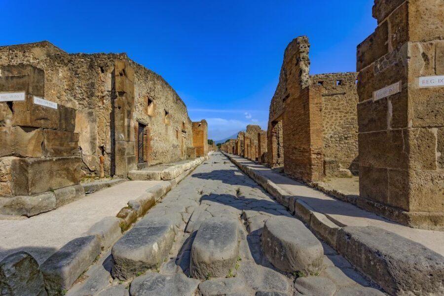 From Naples: Transfer to Positano with Pompeii Guided Tour - Who This Works Best For (and When to Choose a Different Plan)