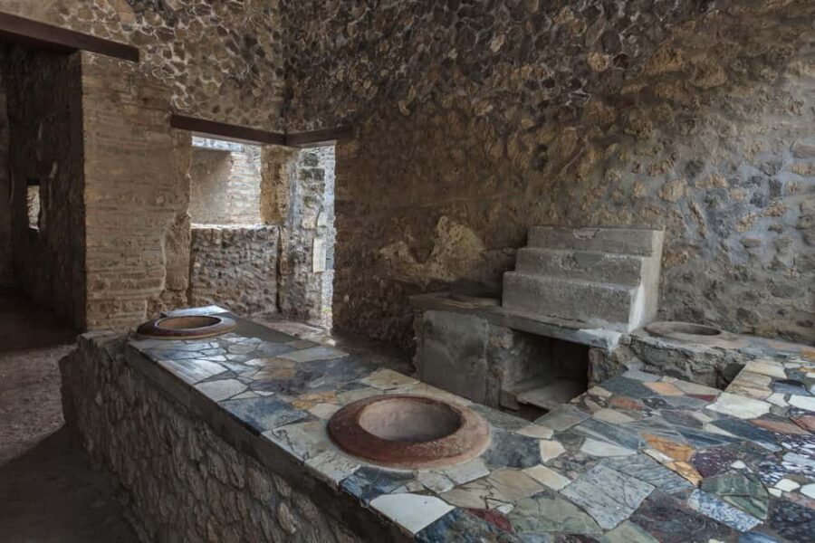 From Naples_ Pompeii Tour_Skip the line ticket + audioguide - Audioguides + map strategy: how to not lose time or concentration