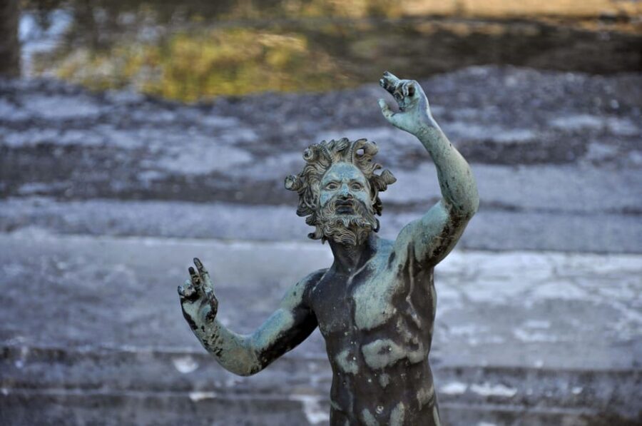 From Naples_ Pompeii Tour_Skip the line ticket + audioguide - Comfort rules that matter in Pompeii