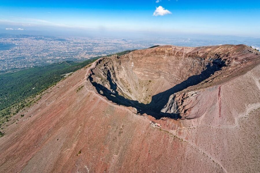 From Pompeii: Mont Vesuvius excursion - The crater entry part: guaranteed tickets, weather limits, and what to bring