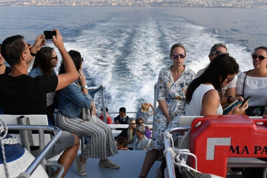 From Rome: Capri and Anacapri Guided Tour and Island Cruise - The return cruise and getting back to Naples