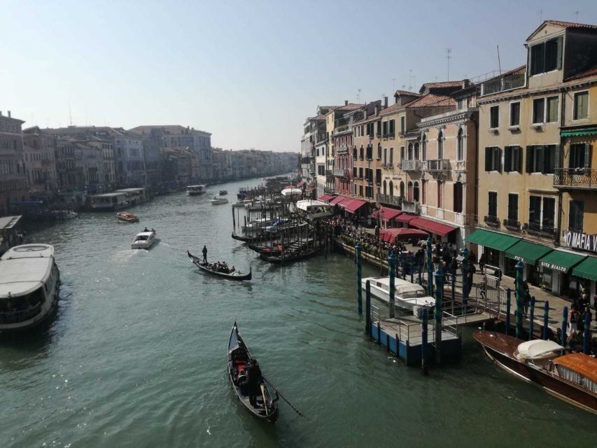 From Rome: Full-Day Small Group Tour to Venice by Train - Shopping in artisan districts: a real purpose, not just a pause