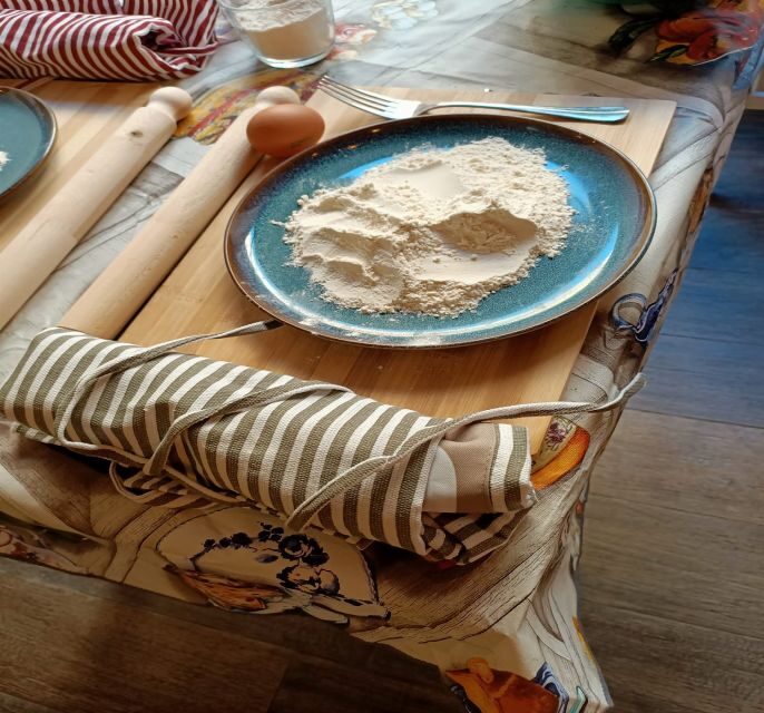From Rome: Pasta & Tiramisù Cooking Class near Spanish Steps - Should you book this cooking class near the Spanish Steps?