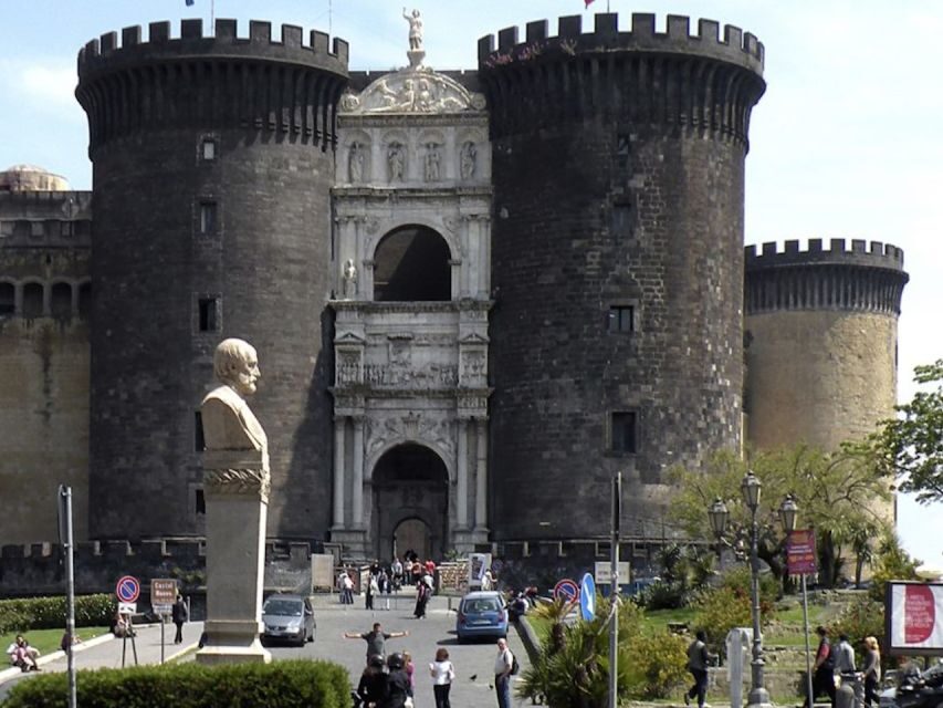 From Rome: Pompeii and Naples, Full Day Tour with Lunch - The winery stop: wine tasting, food tasting, and lunch that doesn’t feel rushed
