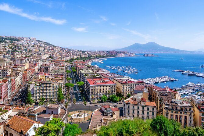 From Rome: Pompeii and Sorrento – Sun, Stones and Flavours - Cassino to Sorrento transfer: Mediterranean looks from the bus