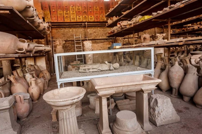 From Rome: Pompeii and Vesuvio Guided Day Trip with Lunch - The drive through the Vesuvius valley: why the timing matters