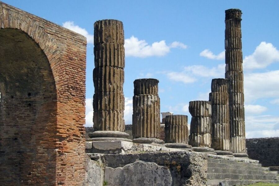 From Rome: Pompeii & Naples Private Full-Day Tour - Price and value: what you’re paying for (and what you’re not)