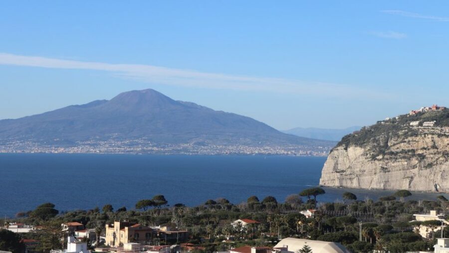 From Rome: Pompeii, Positano and Amalfi Coast Day Trip - Lunch, Limoncello Stops, and Shopping Without Stress
