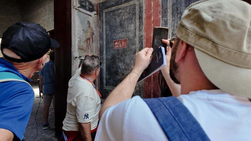 From Rome: Pompeii Ruins Tour with Expert Guide & Fast Train - The 2-Hour Guided Walk: Getting the Stories Behind the Stones