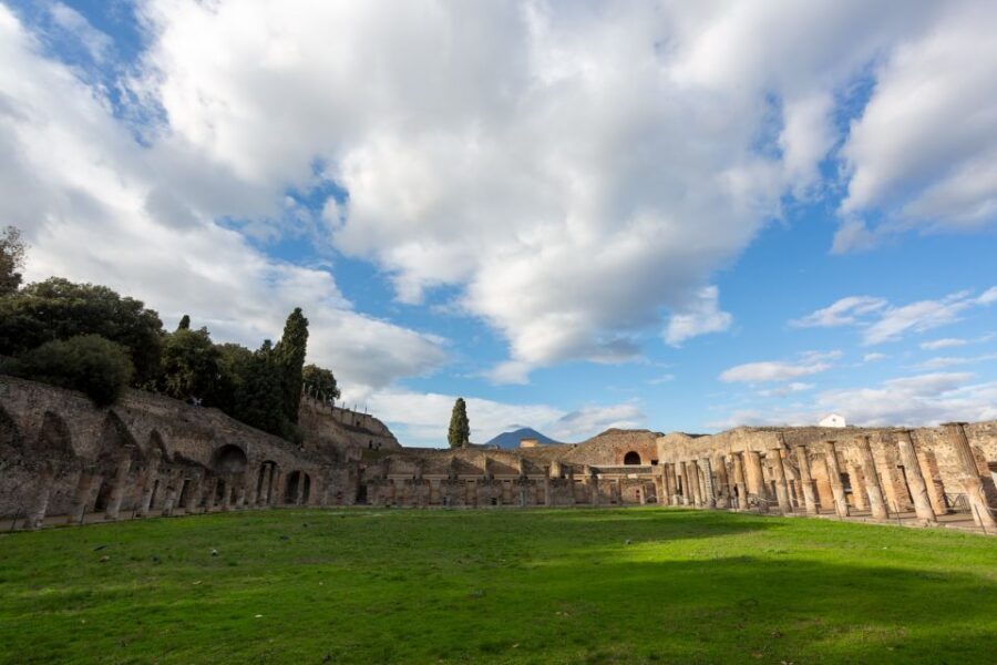 From Rome: Sorrento & Pompeii Day Tour with Hotel Pickup - Pompeii the Right Way: Guided Tour vs Audioguide