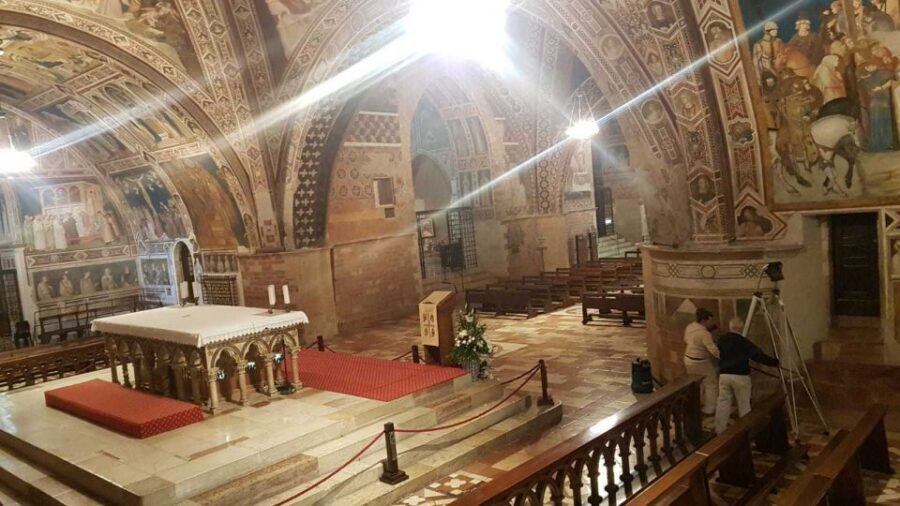 From Rome: Umbria, Assisi and Orvieto Day Tour - Assisi: stories of Francis and Clare, plus the art you came for