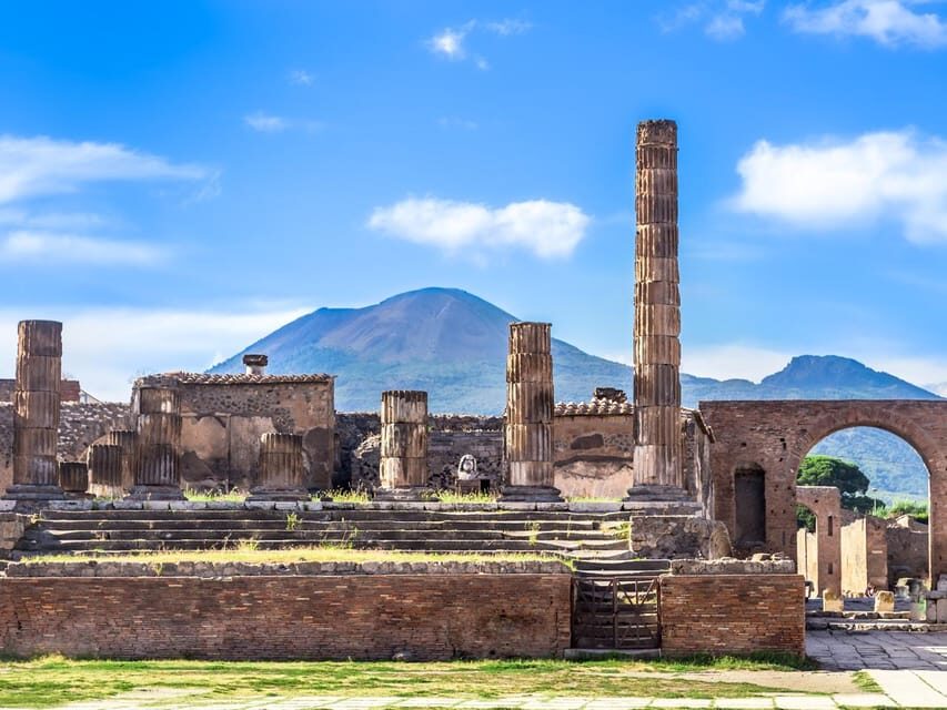 From Salerno_Pompeii Express_bus+ skip the line ticket - Your five-hour visit: how to spend the time well