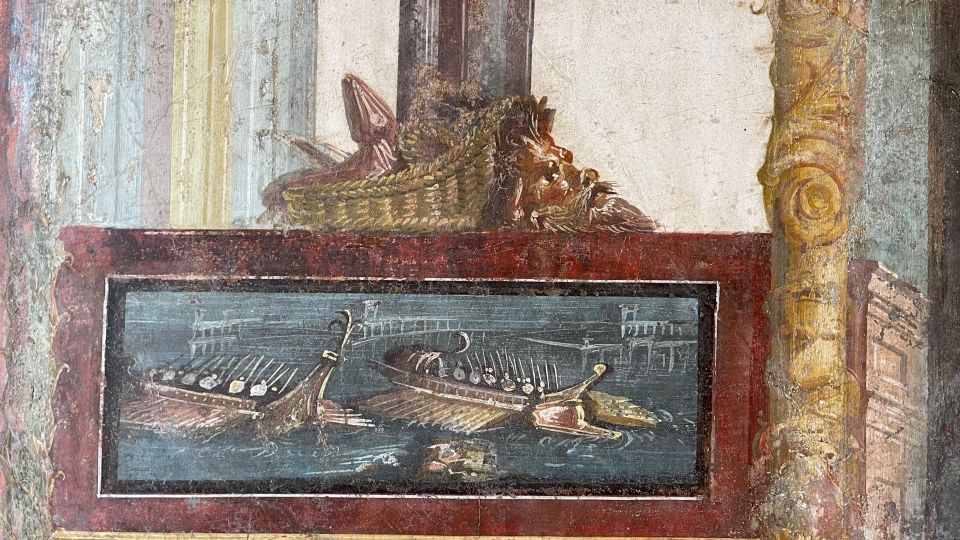 From Sorrento: Pompeii Guided Tour small group - English Live Guide: Faster Understanding, Less Guesswork
