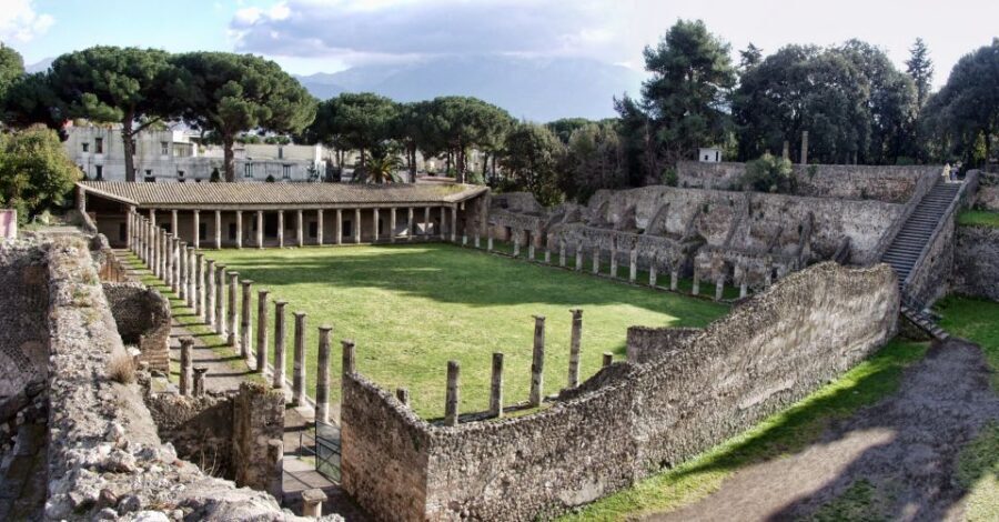 From Sorrento: Skip-the-Line Pompeii Tour and Vineyard Lunch - Key Points at a Glance