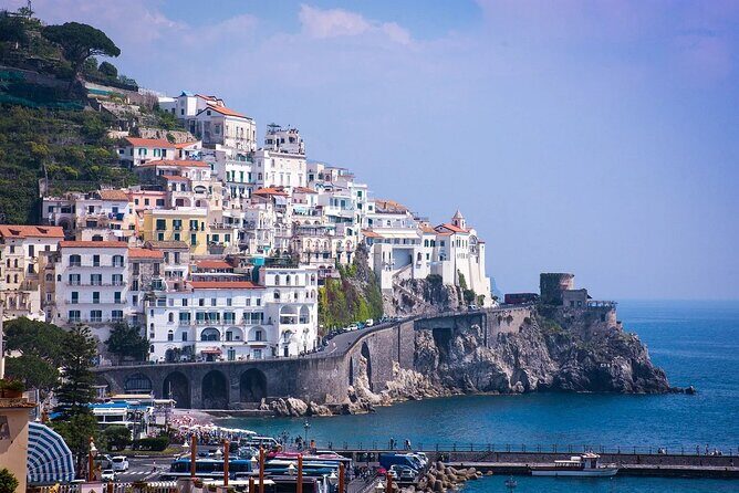 Full-Day Boat Tour in Sorrento and Amalfi Coast from Naples - Li Galli and the Sorrento side: the coast opens fast