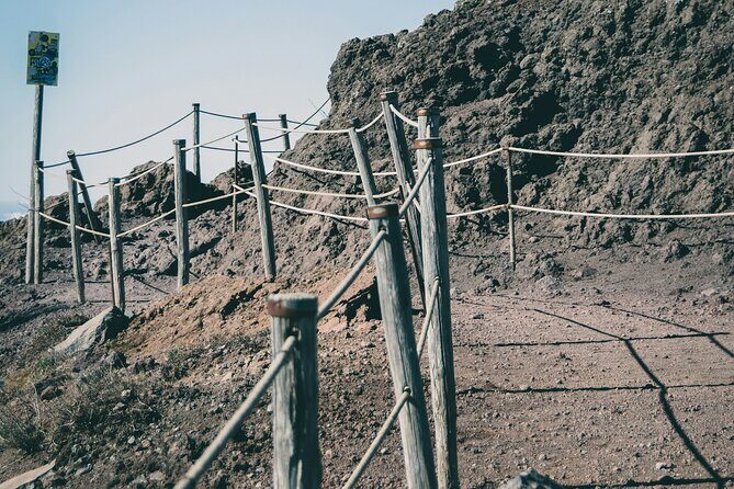 Full Day Tour to Pompeii, Vesuvius and Wine Tasting - Comfortable Prep Tips for Vesuvius Walking