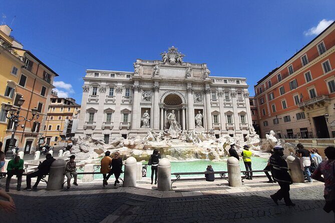 Games & Treasures Hunts Tour in Rome - Galleria Alberto Sordi: shopping-history vibes with a family game