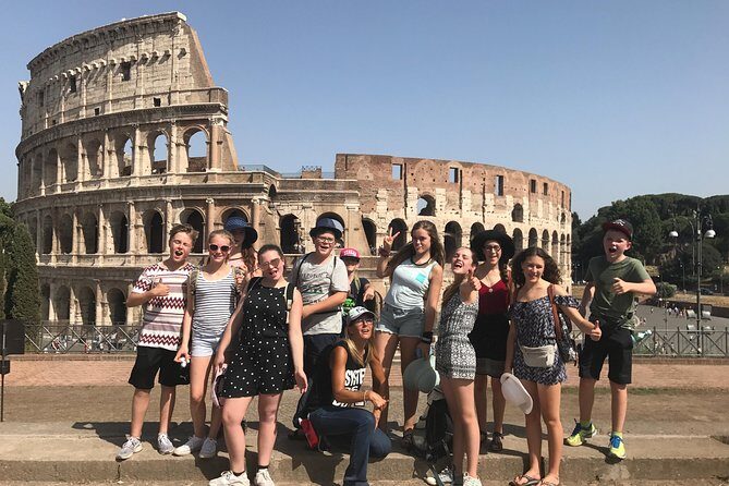 German Kolosseum und Forum Romanum - Meeting at Ludus Magnus and using headsets on the move